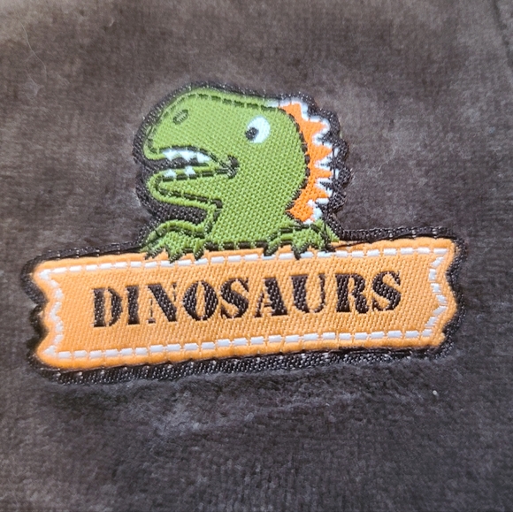 10 for $16 - Love'N Cuddles 1M/10 lbs Velvet Snap Footed Dinosaur Sleeper - Picture 4 of 5